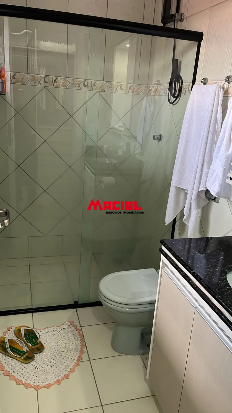 Alugar Casa / Sobrado em S&atilde;o Jos&eacute; dos Campos R$ 4.500,00 - Foto 32