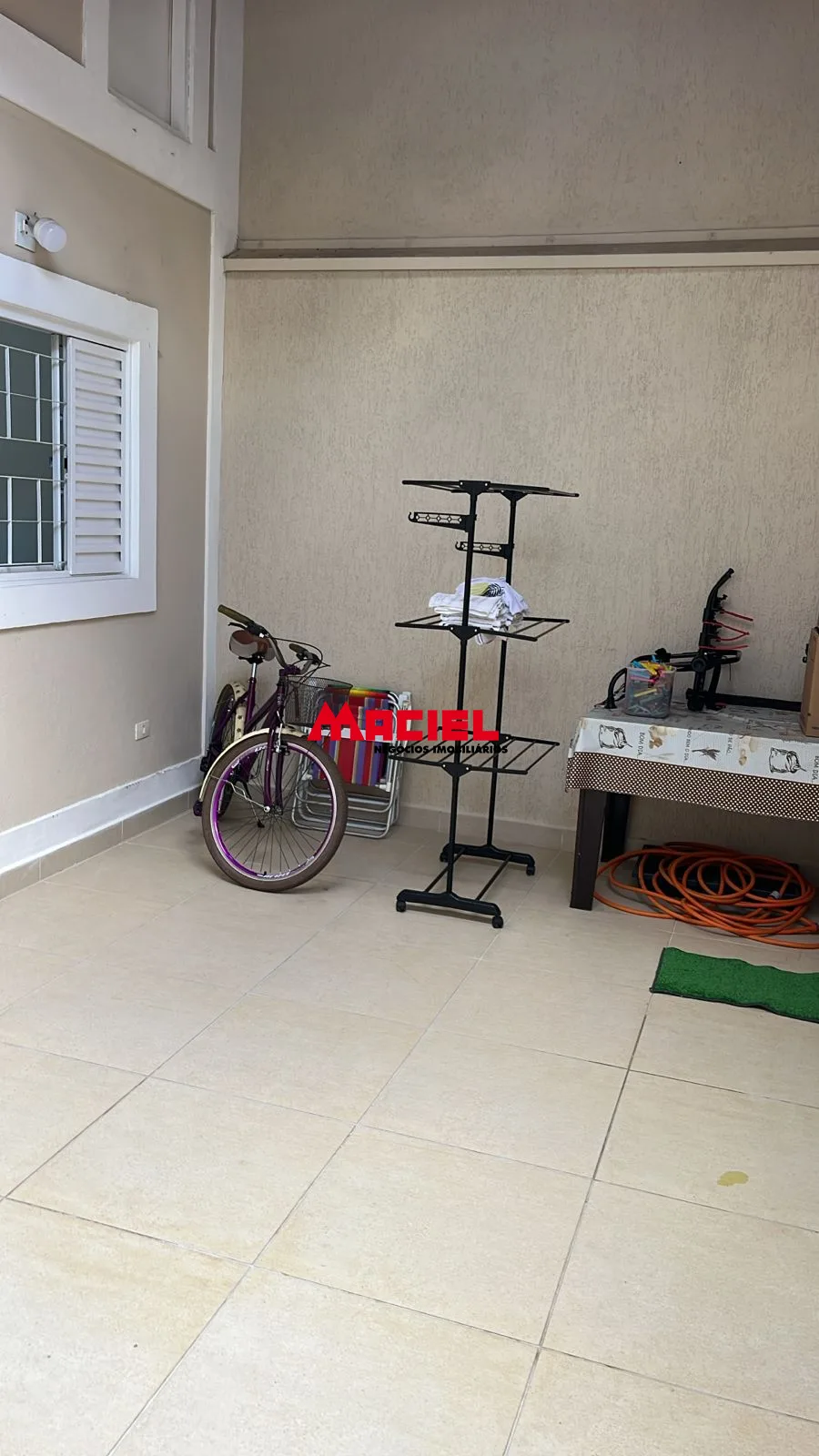 Alugar Casa / Sobrado em S&atilde;o Jos&eacute; dos Campos R$ 4.500,00 - Foto 38