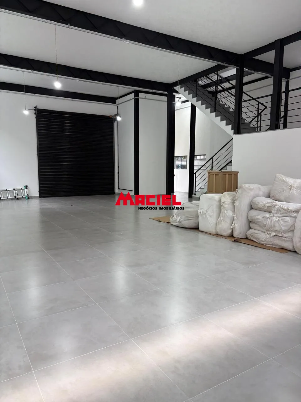 Alugar Comercial / Galp&atilde;o em S&atilde;o Jos&eacute; dos Campos R$ 30.000,00 - Foto 7