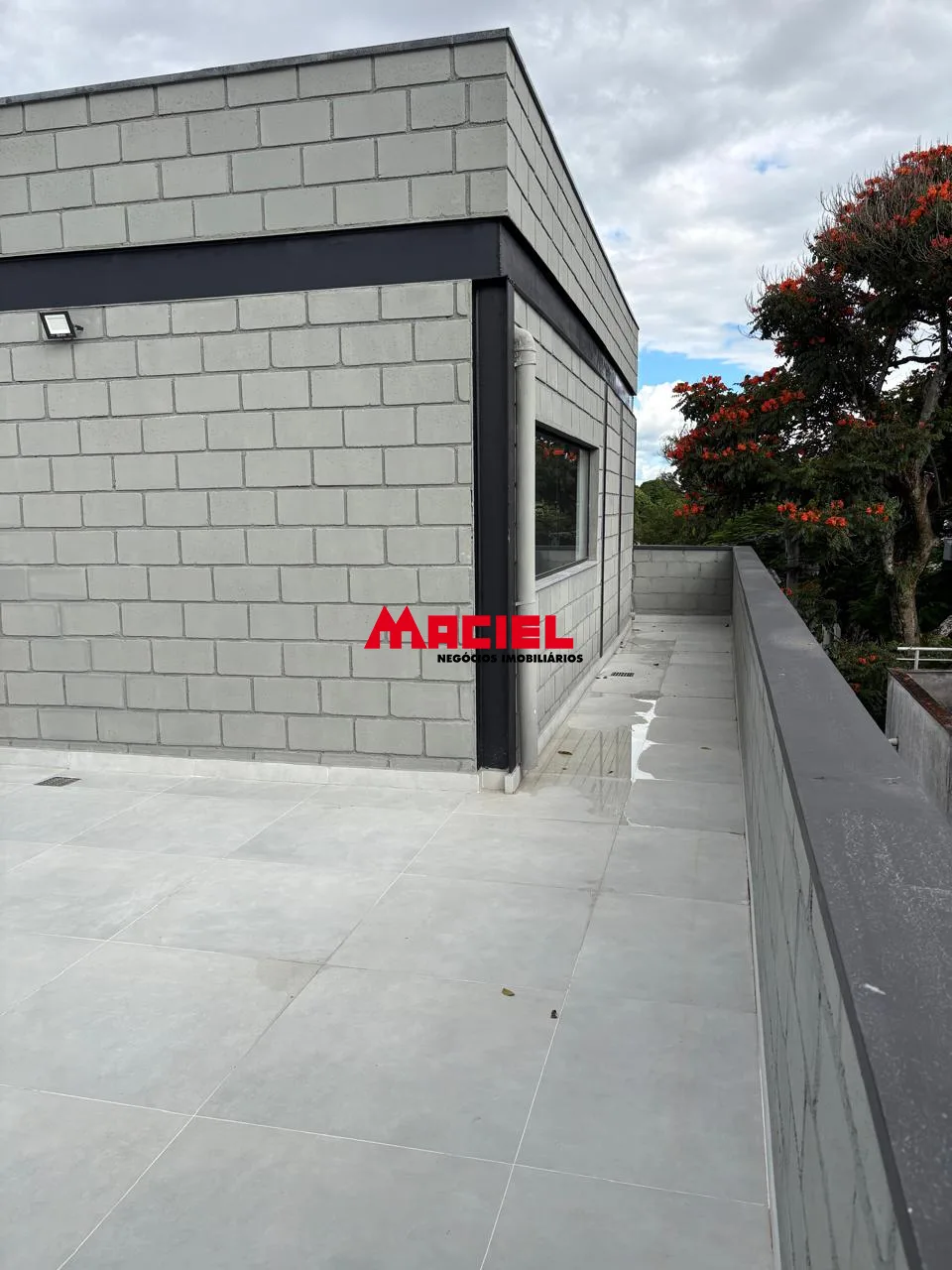 Alugar Comercial / Galp&atilde;o em S&atilde;o Jos&eacute; dos Campos R$ 30.000,00 - Foto 27