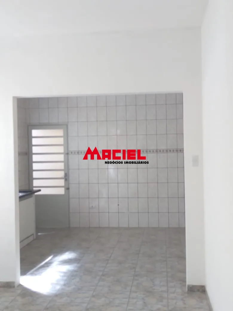 Comprar Casa / Padr&atilde;o em S&atilde;o Jos&eacute; dos Campos R$ 320.000,00 - Foto 1