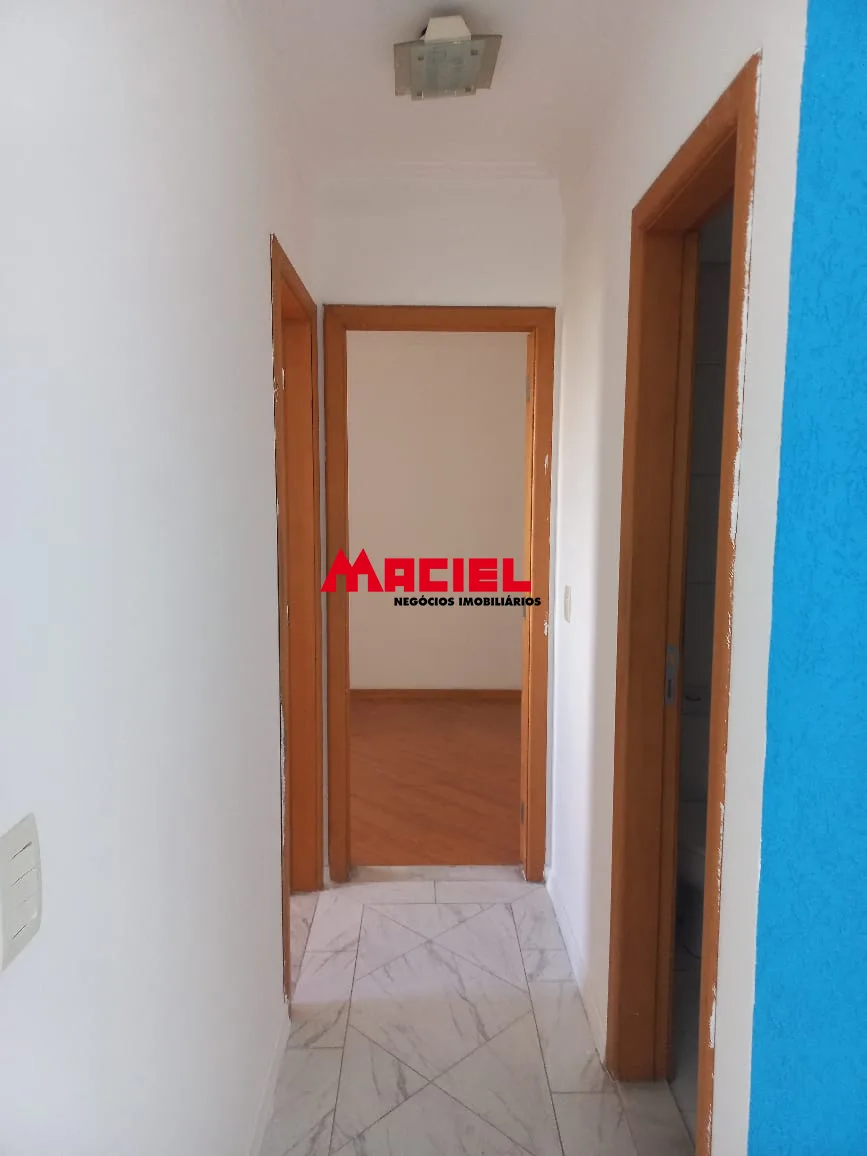 Alugar Apartamento / Padr&atilde;o em S&atilde;o Jos&eacute; dos Campos R$ 2.500,00 - Foto 4