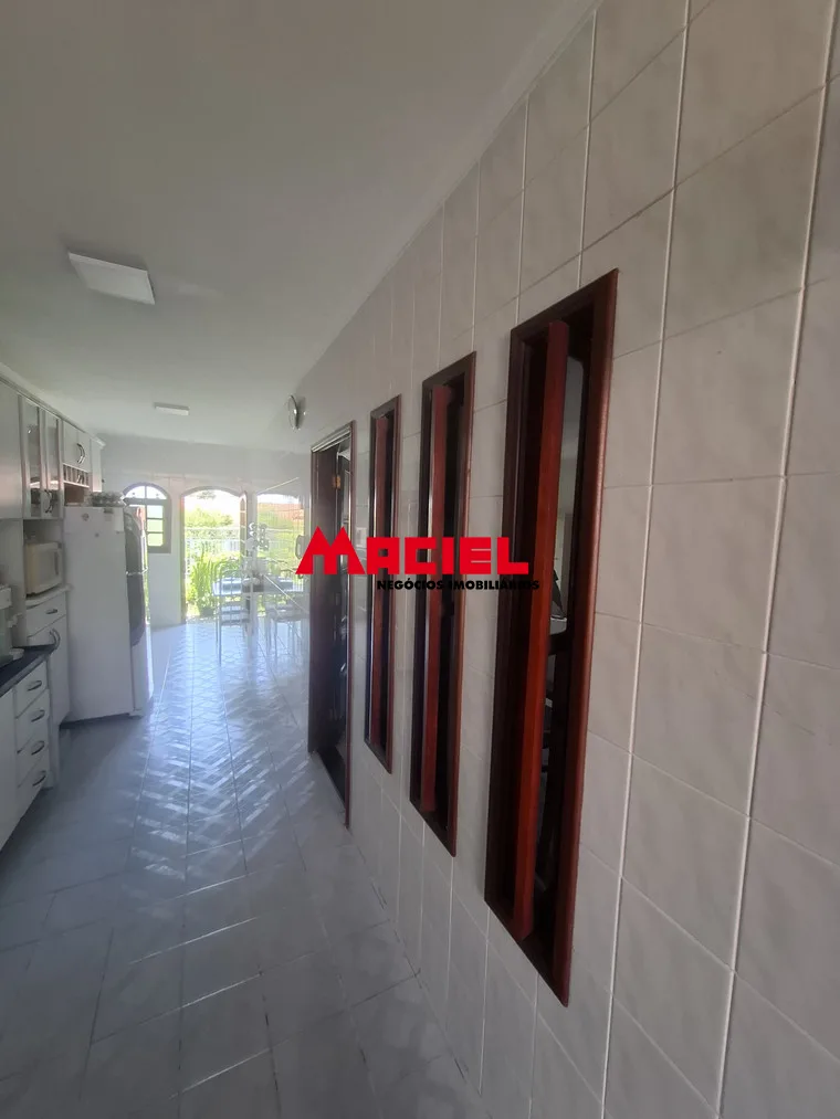 Comprar Casa / Padr&atilde;o em S&atilde;o Jos&eacute; dos Campos R$ 800.000,00 - Foto 11