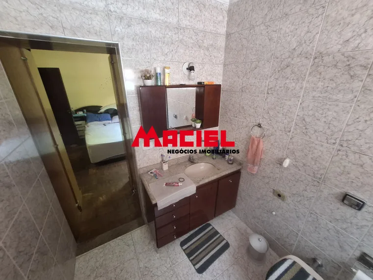 Comprar Casa / Padr&atilde;o em S&atilde;o Jos&eacute; dos Campos R$ 800.000,00 - Foto 16