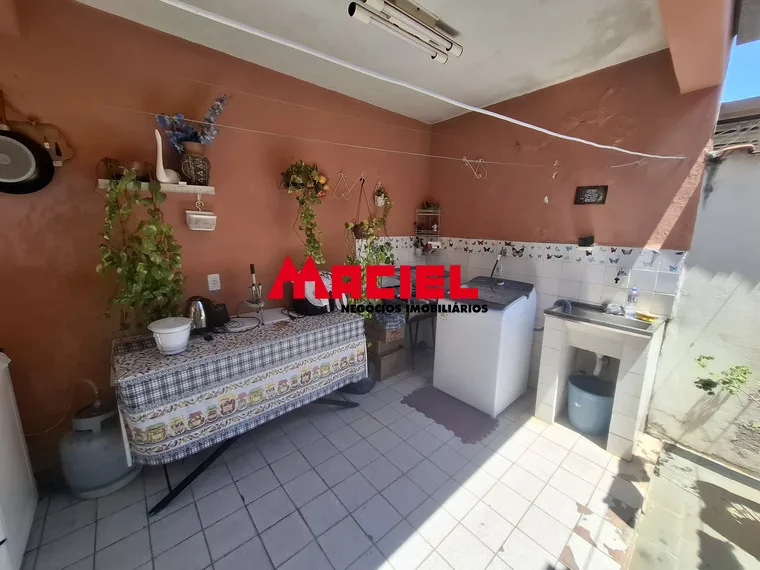 Comprar Casa / Padr&atilde;o em S&atilde;o Jos&eacute; dos Campos R$ 800.000,00 - Foto 28