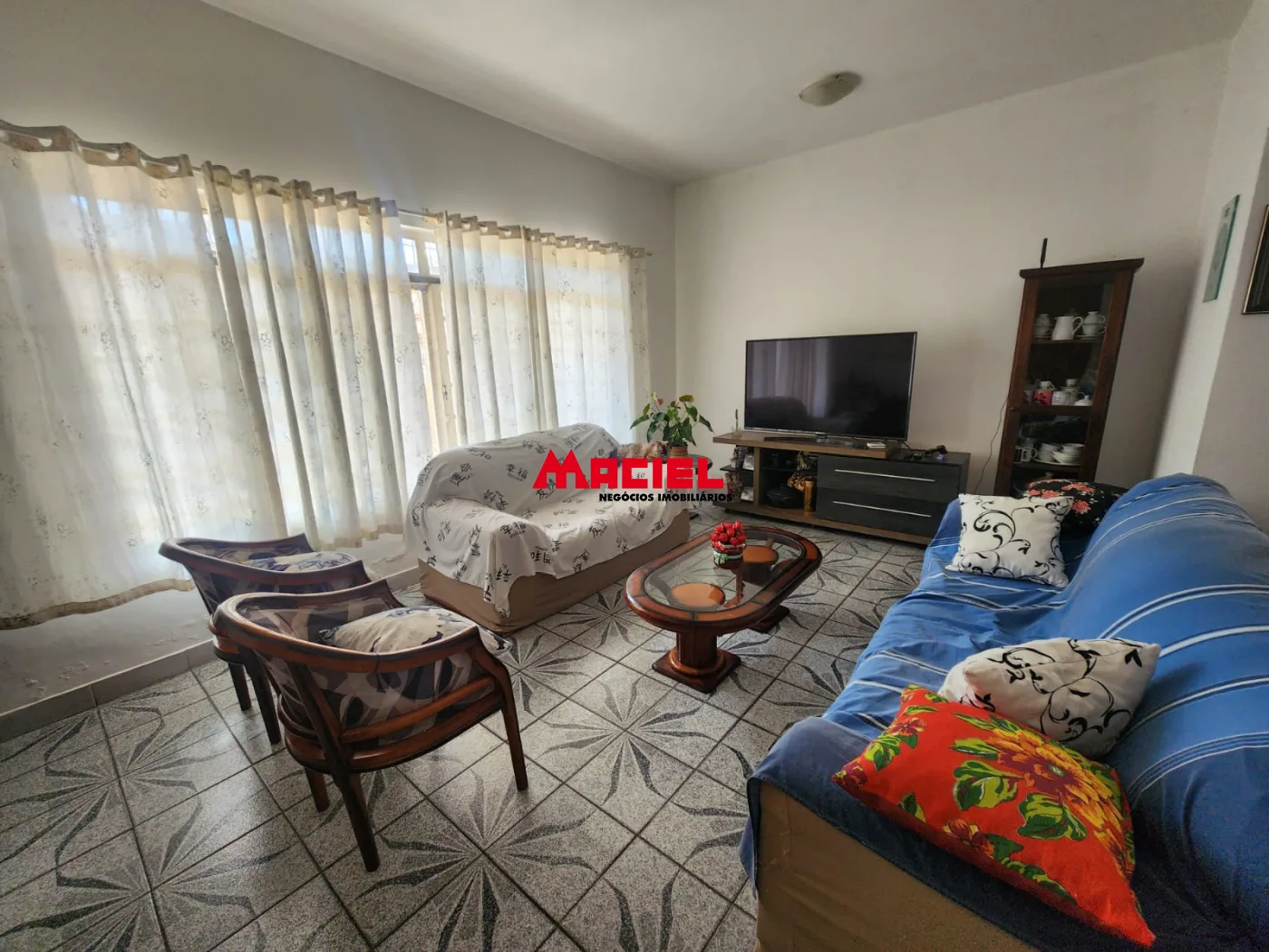 Comprar Casa / Padr&atilde;o em S&atilde;o Jos&eacute; dos Campos R$ 1.300.000,00 - Foto 13