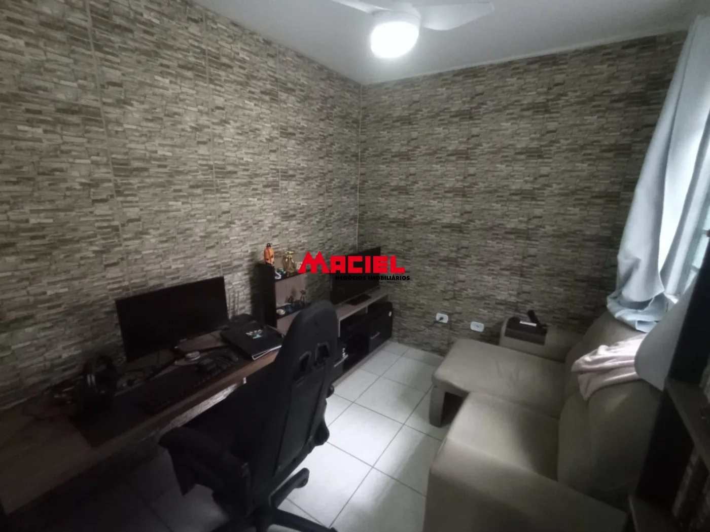 Comprar Casa / Sobrado em S&atilde;o Jos&eacute; dos Campos R$ 1.100.000,00 - Foto 30