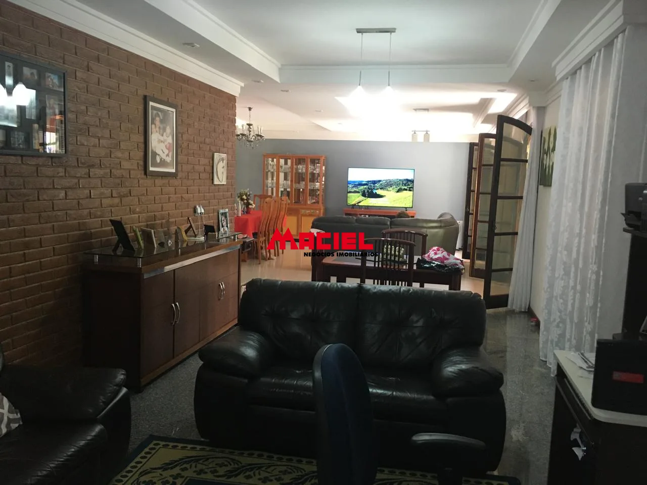 Comprar Casa / Padr&atilde;o em S&atilde;o Jos&eacute; dos Campos R$ 1.800.000,00 - Foto 3
