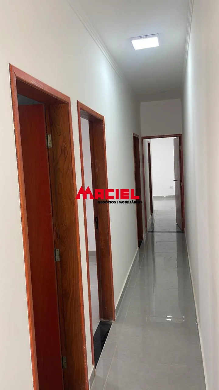 Comprar Casa / Padr&atilde;o em S&atilde;o Jos&eacute; dos Campos R$ 480.000,00 - Foto 2