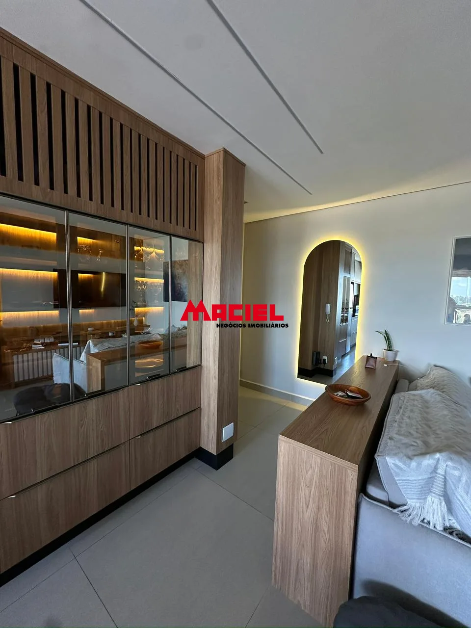 Alugar Apartamento / Padr&atilde;o em Jacare&iacute; R$ 6.300,00 - Foto 16