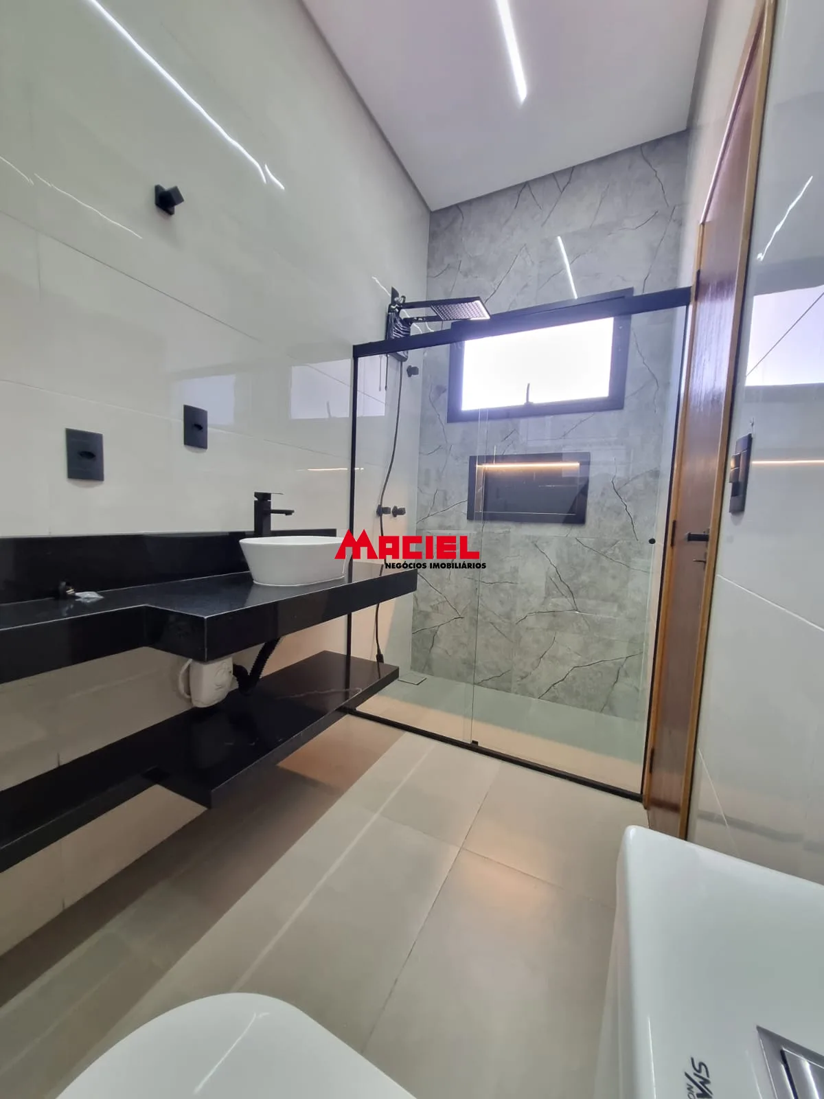 Comprar Casa / Condom&iacute;nio em Ca&ccedil;apava R$ 1.060.000,00 - Foto 7