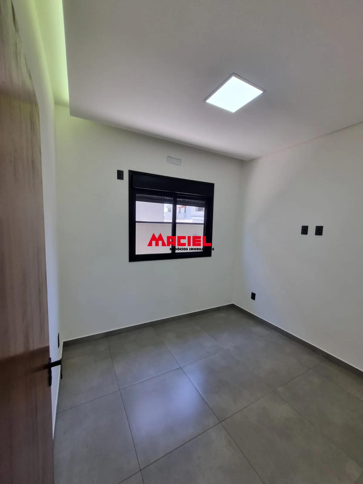 Comprar Casa / Condom&iacute;nio em Ca&ccedil;apava R$ 1.060.000,00 - Foto 5