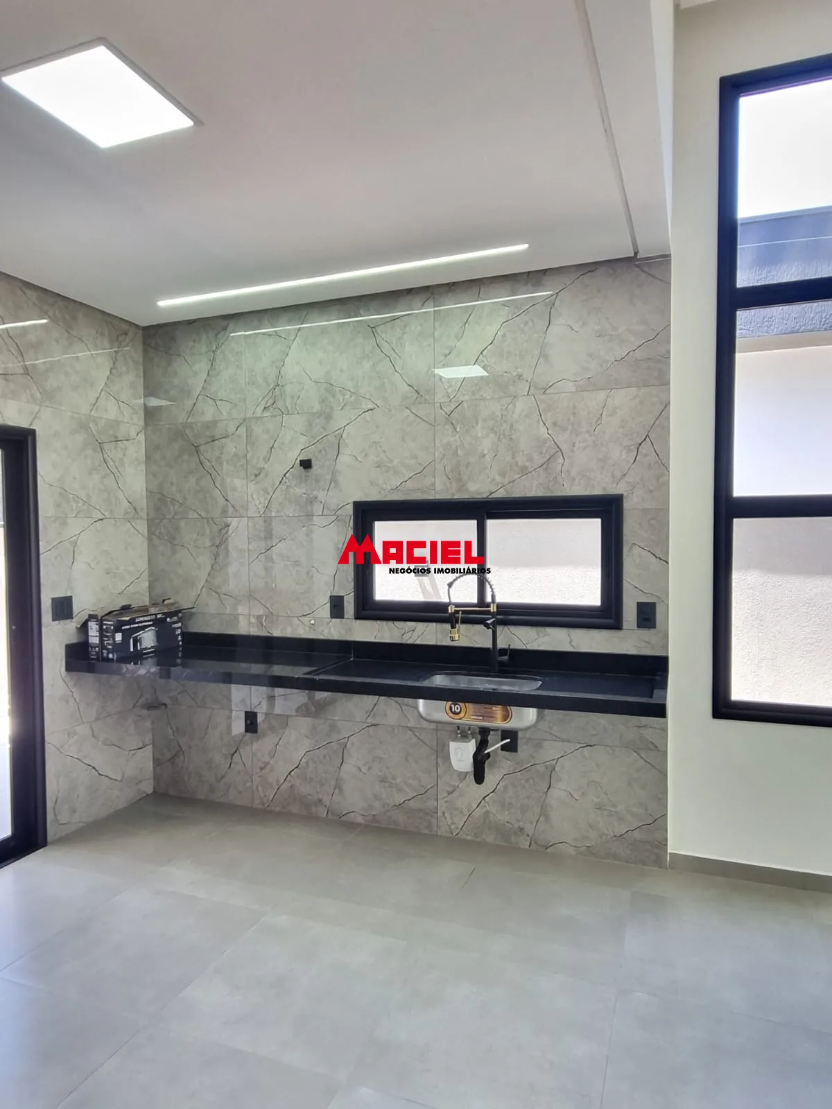 Comprar Casa / Condom&iacute;nio em Ca&ccedil;apava R$ 1.060.000,00 - Foto 31