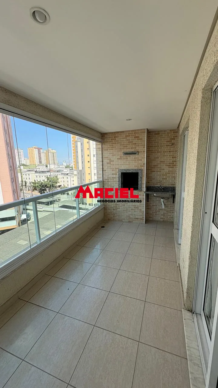 Alugar Apartamento / Padr&atilde;o em S&atilde;o Jos&eacute; dos Campos R$ 3.500,00 - Foto 8