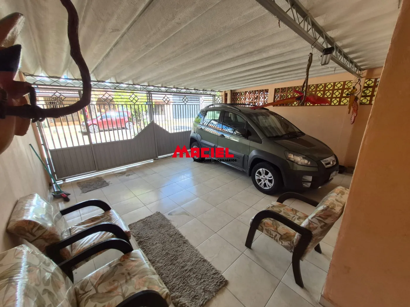 Alugar Casa / Padr&atilde;o em S&atilde;o Jos&eacute; dos Campos R$ 3.000,00 - Foto 2