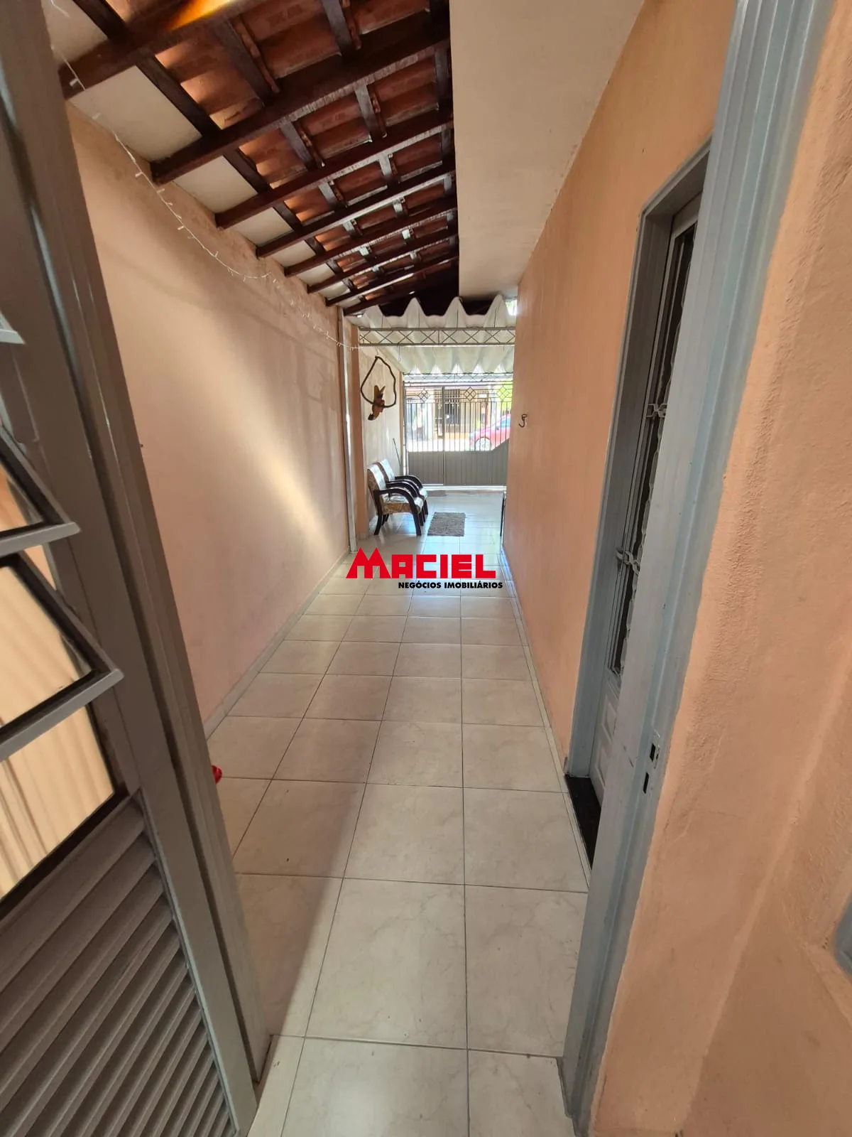 Alugar Casa / Padr&atilde;o em S&atilde;o Jos&eacute; dos Campos R$ 3.000,00 - Foto 4