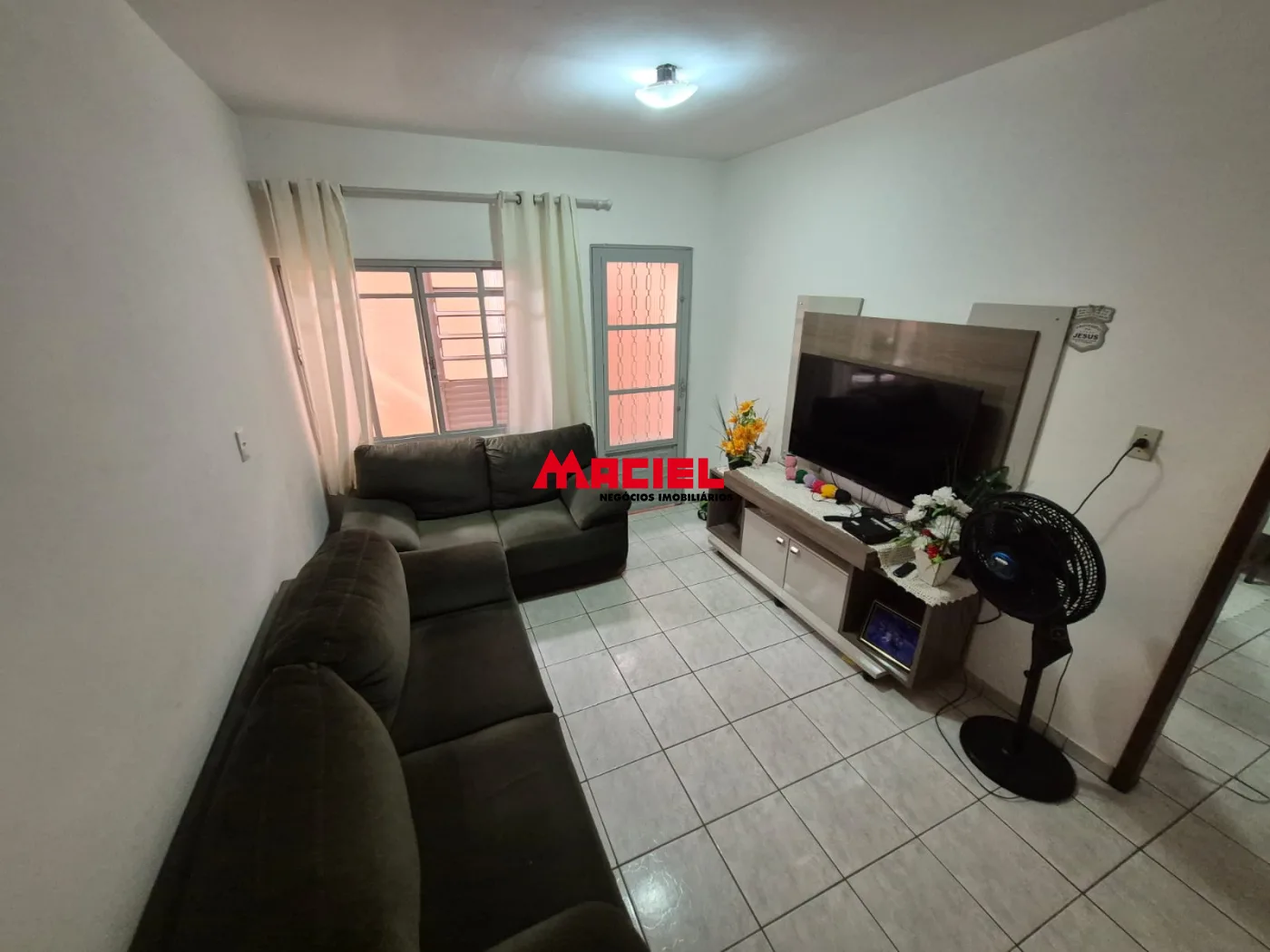 Alugar Casa / Padr&atilde;o em S&atilde;o Jos&eacute; dos Campos R$ 3.000,00 - Foto 8
