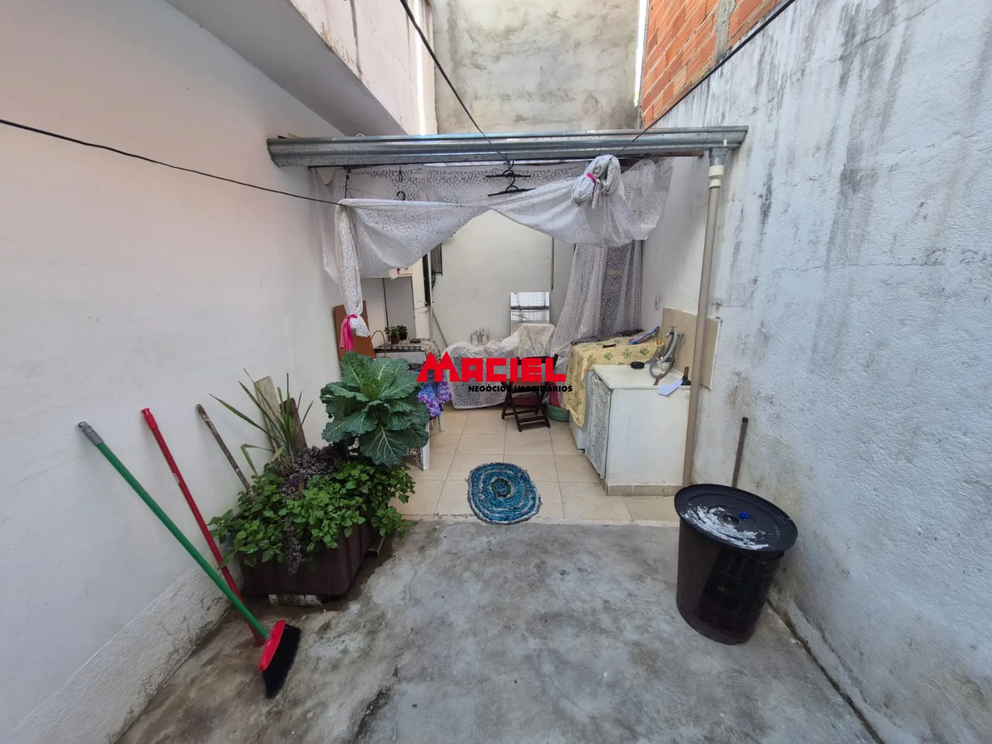 Alugar Casa / Padr&atilde;o em S&atilde;o Jos&eacute; dos Campos R$ 3.000,00 - Foto 19
