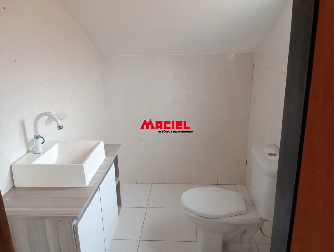 Comprar Casa / Padr&atilde;o em S&atilde;o Jos&eacute; dos Campos R$ 1.860.000,00 - Foto 11