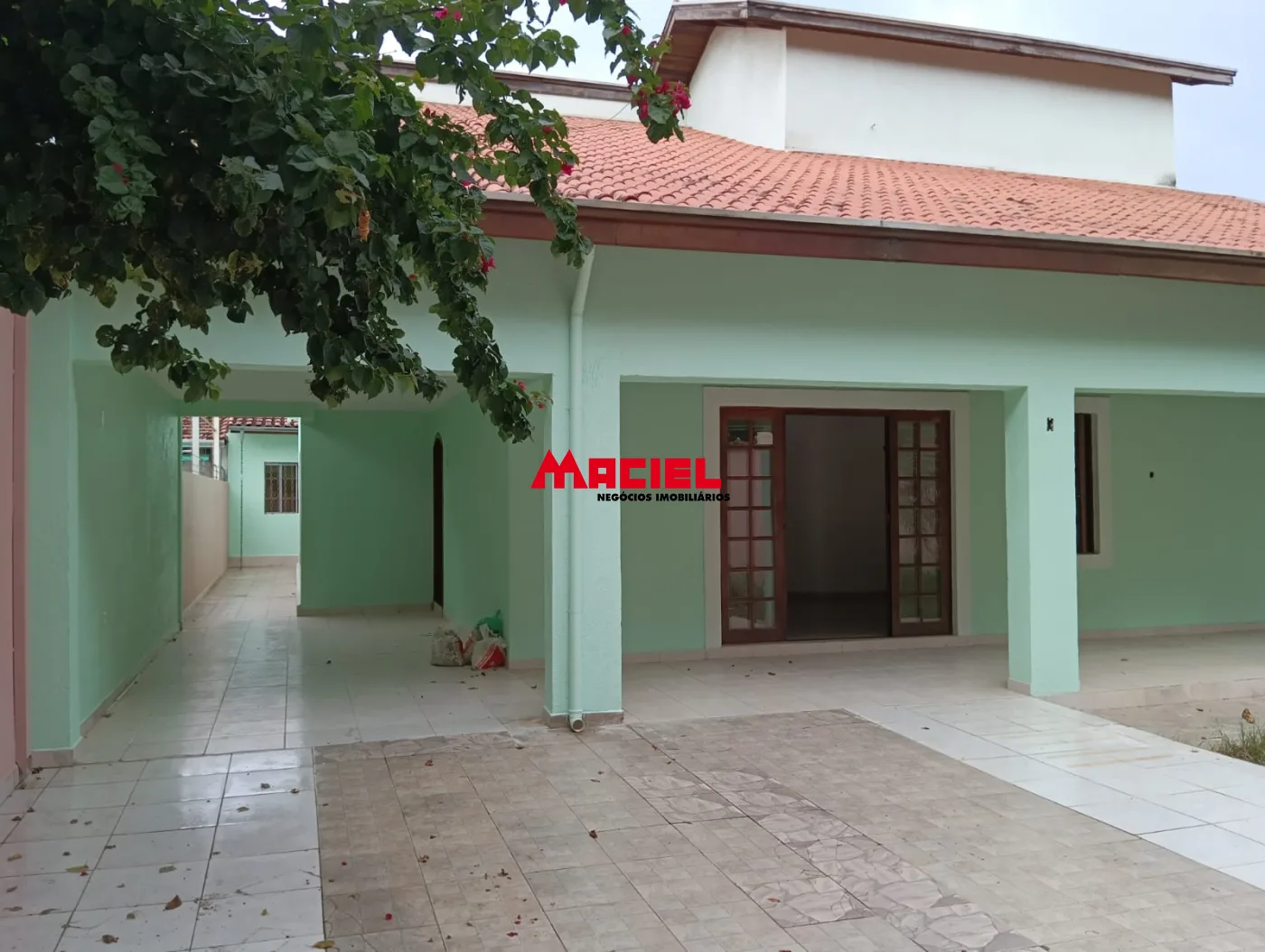 Alugar Casa / Padr&atilde;o em S&atilde;o Jos&eacute; dos Campos R$ 8.000,00 - Foto 6