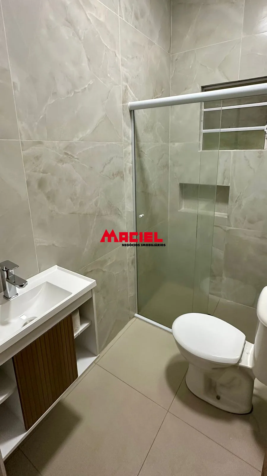 Comprar Casa / Padr&atilde;o em S&atilde;o Jos&eacute; dos Campos R$ 370.000,00 - Foto 8