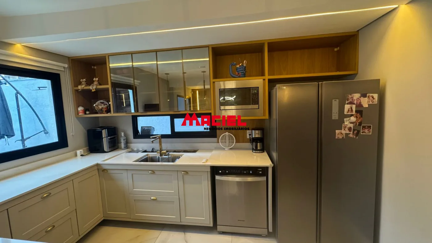 Comprar Casa / Sobrado em S&atilde;o Jos&eacute; dos Campos R$ 1.650.000,00 - Foto 10