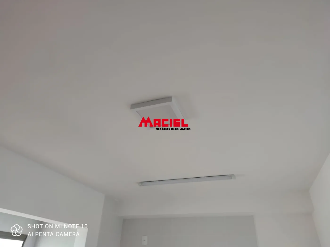 Alugar Apartamento / Padr&atilde;o em S&atilde;o Jos&eacute; dos Campos R$ 2.700,00 - Foto 6