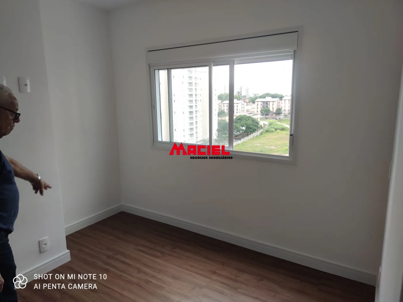 Alugar Apartamento / Padr&atilde;o em S&atilde;o Jos&eacute; dos Campos R$ 2.700,00 - Foto 11