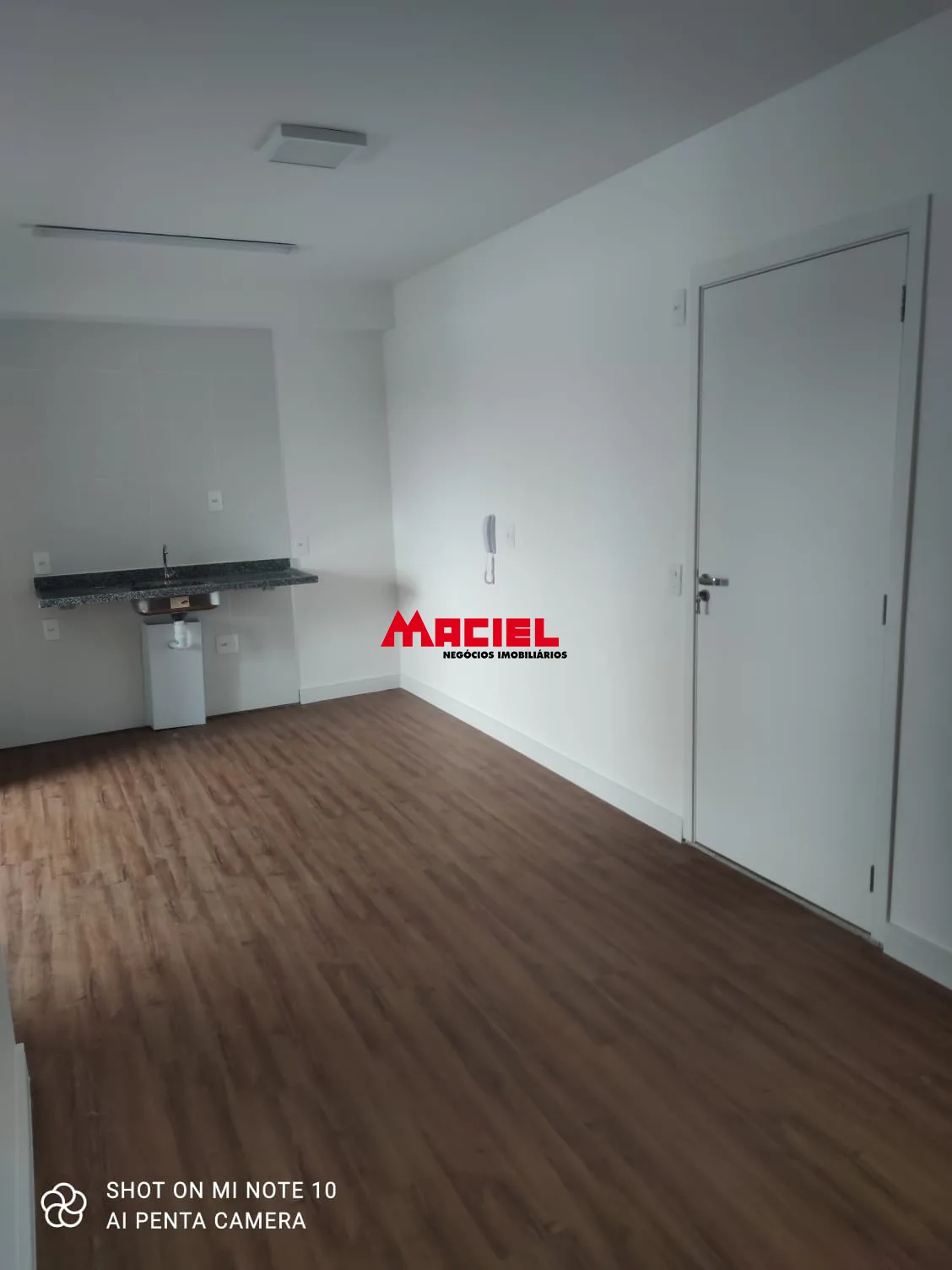 Alugar Apartamento / Padr&atilde;o em S&atilde;o Jos&eacute; dos Campos R$ 2.700,00 - Foto 12