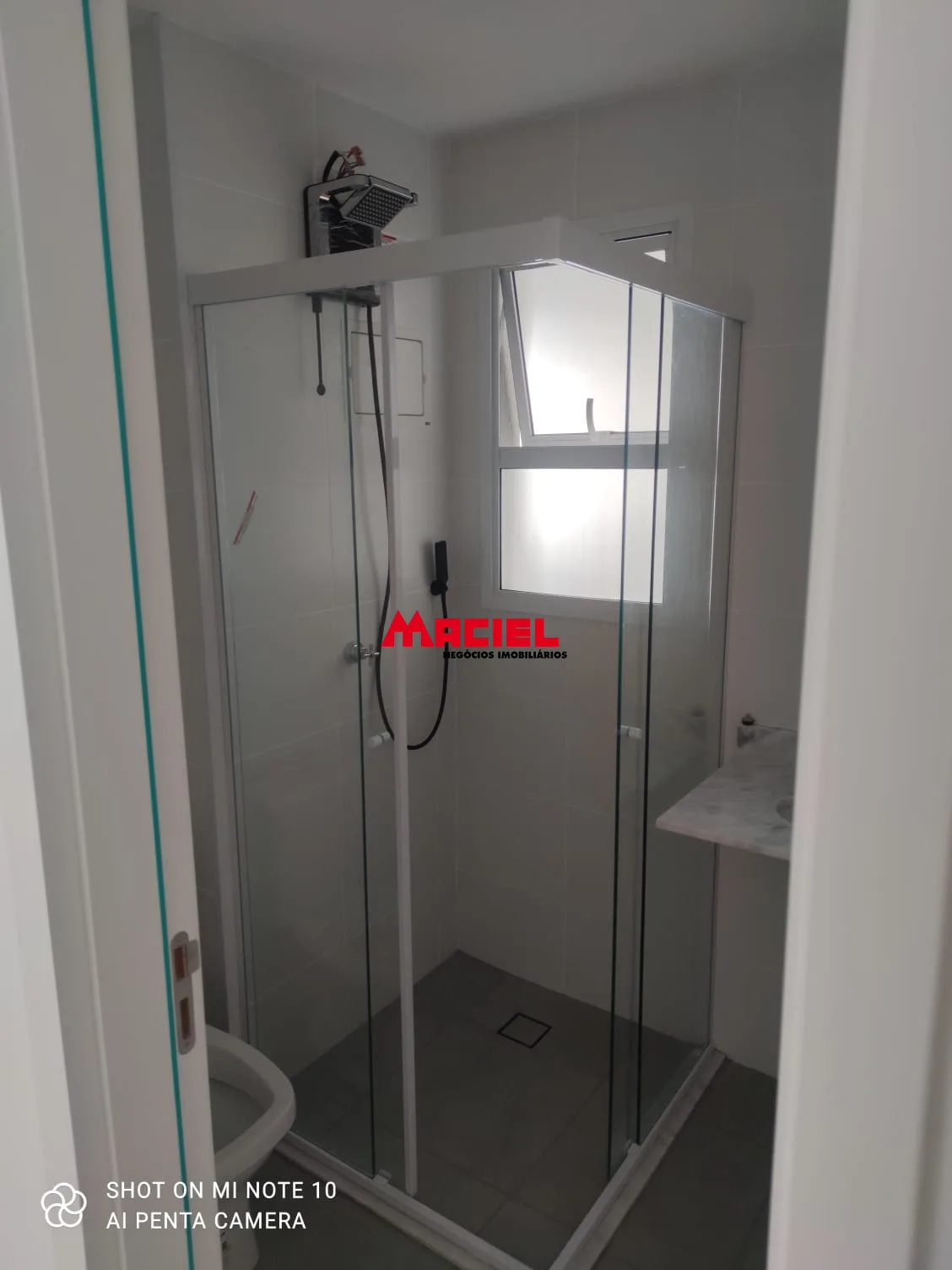Alugar Apartamento / Padr&atilde;o em S&atilde;o Jos&eacute; dos Campos R$ 2.700,00 - Foto 14
