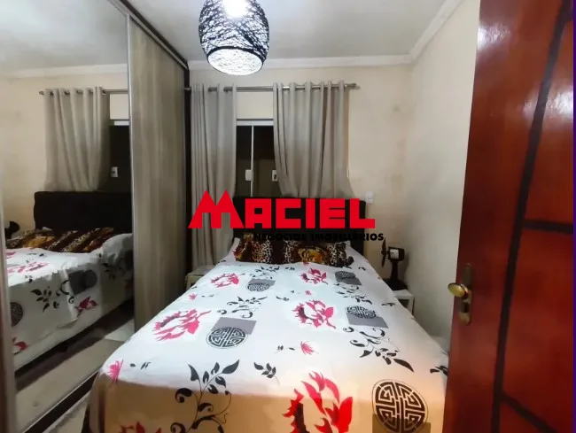 Comprar Casa / Padr&atilde;o em S&atilde;o Jos&eacute; dos Campos R$ 450.000,00 - Foto 7