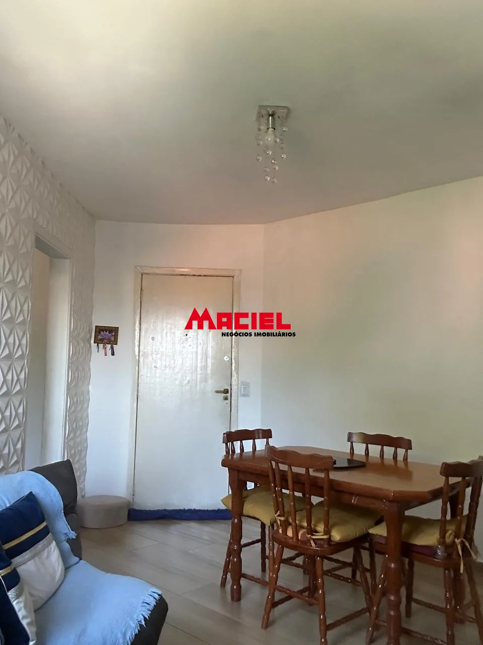 Comprar Apartamento / Padr&atilde;o em S&atilde;o Jos&eacute; dos Campos R$ 256.000,00 - Foto 1