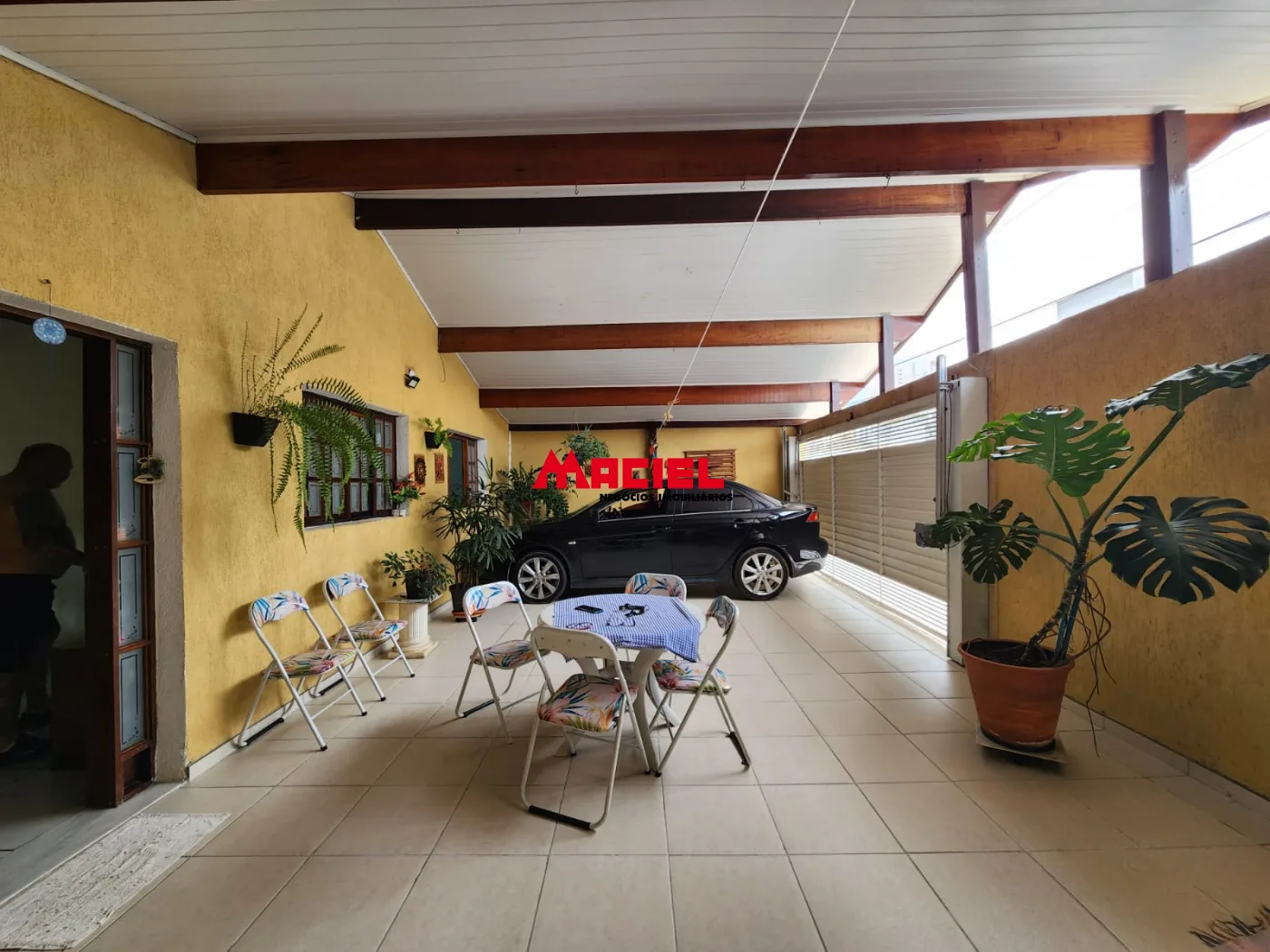 Comprar Casa / Padr&atilde;o em S&atilde;o Jos&eacute; dos Campos R$ 900.000,00 - Foto 2