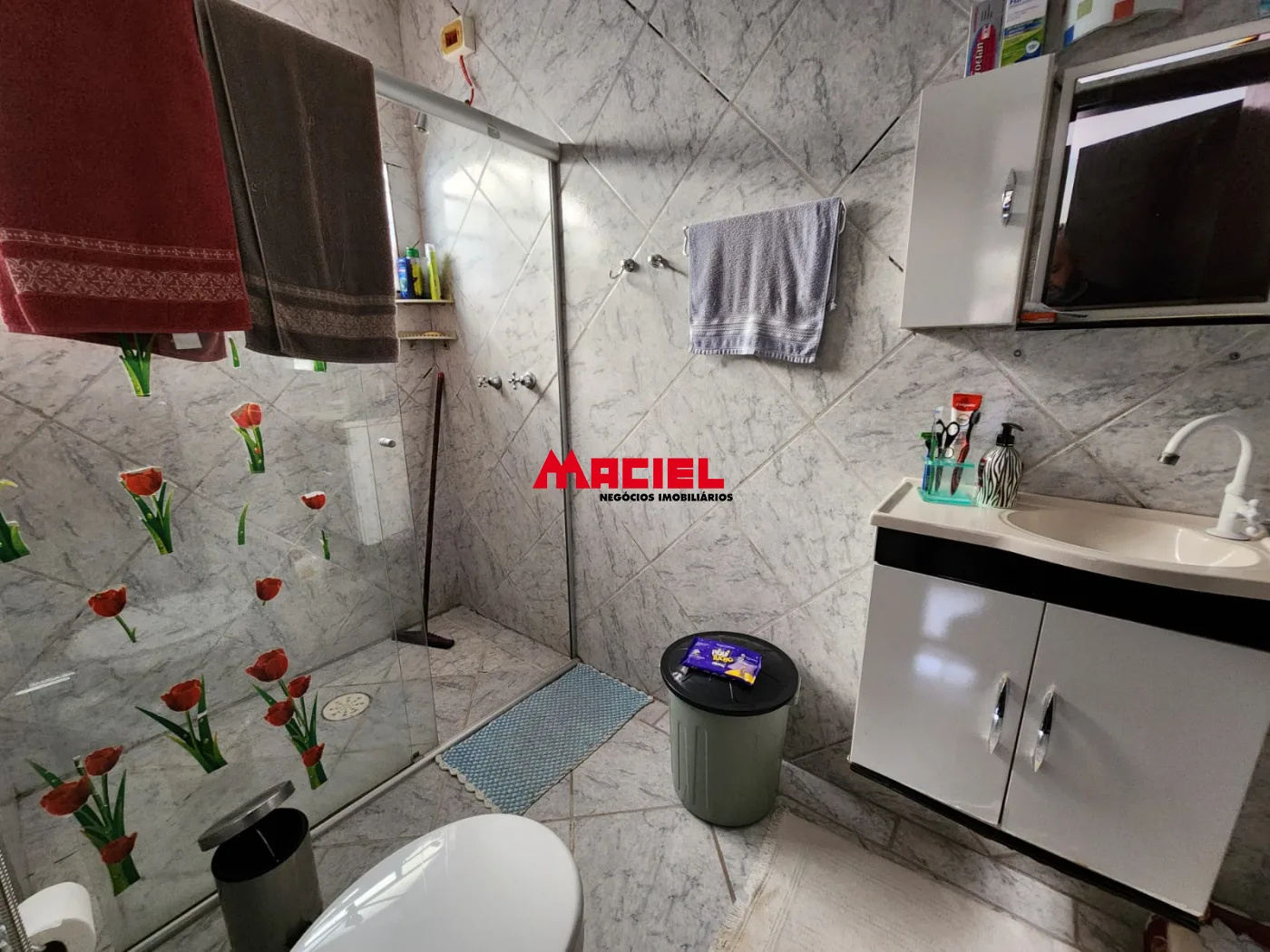 Comprar Casa / Padr&atilde;o em S&atilde;o Jos&eacute; dos Campos R$ 900.000,00 - Foto 16