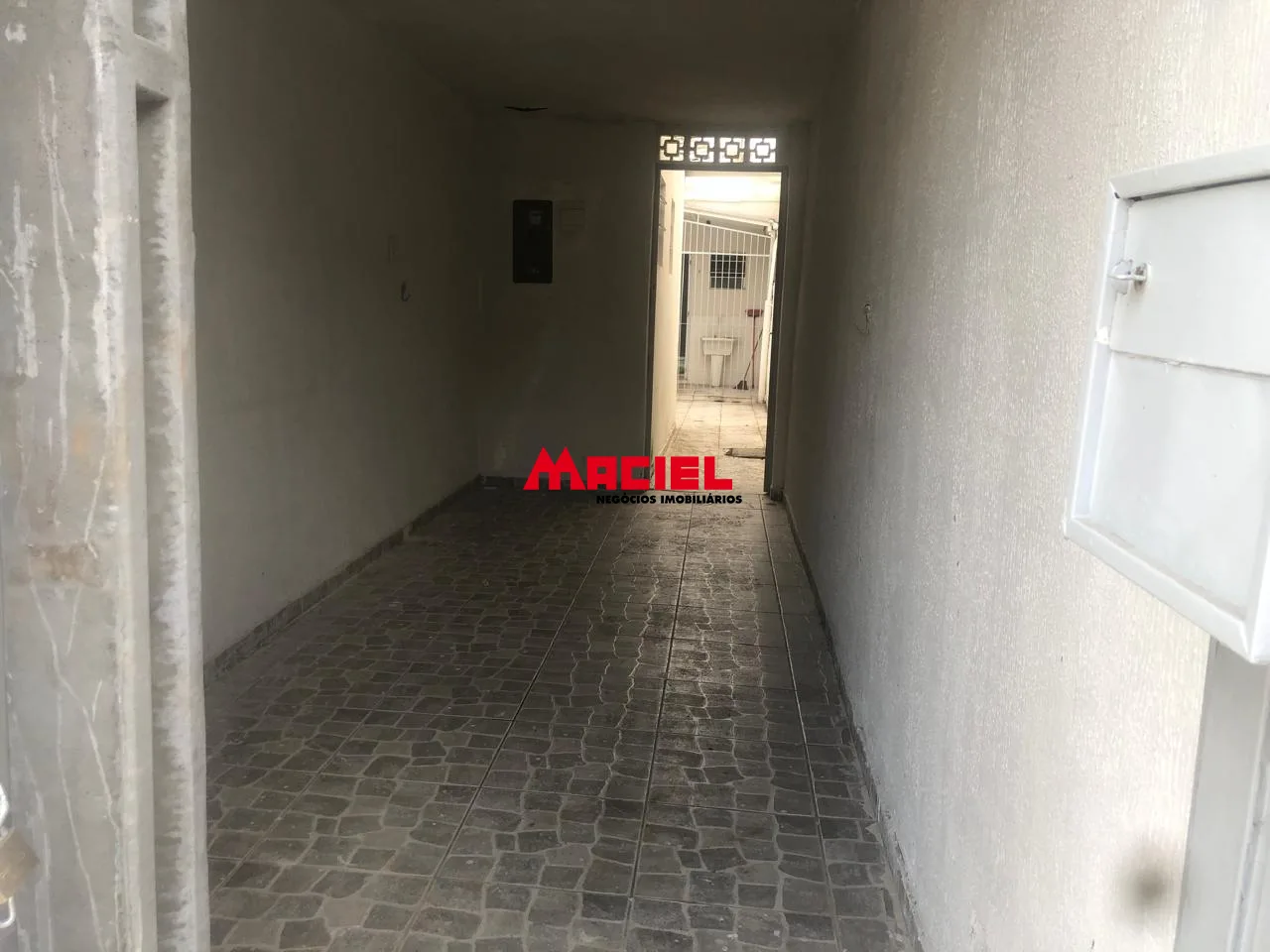 Alugar Comercial / Ponto Comercial em S&atilde;o Jos&eacute; dos Campos R$ 3.000,00 - Foto 4