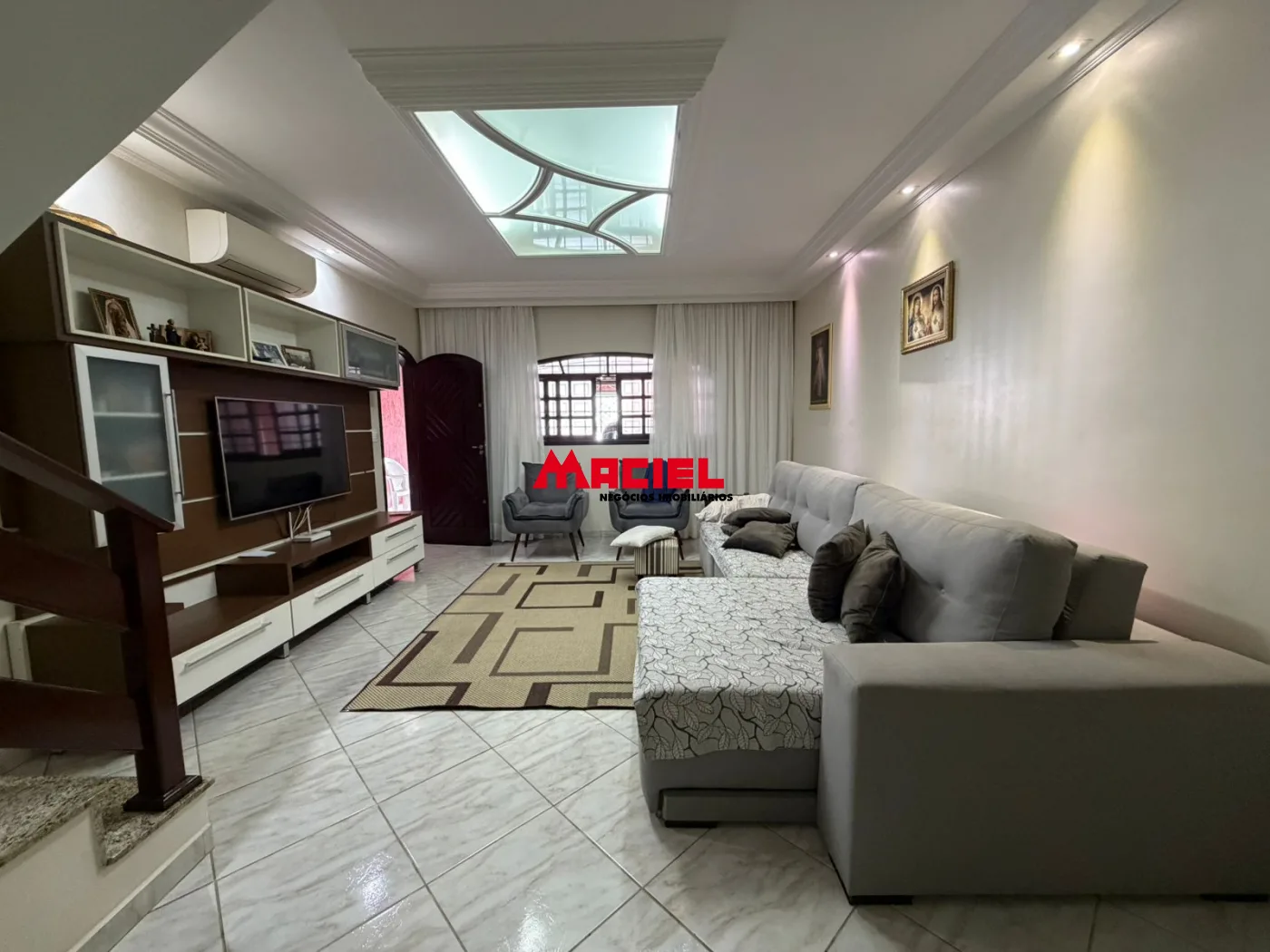 Comprar Casa / Sobrado em S&atilde;o Jos&eacute; dos Campos R$ 680.000,00 - Foto 3