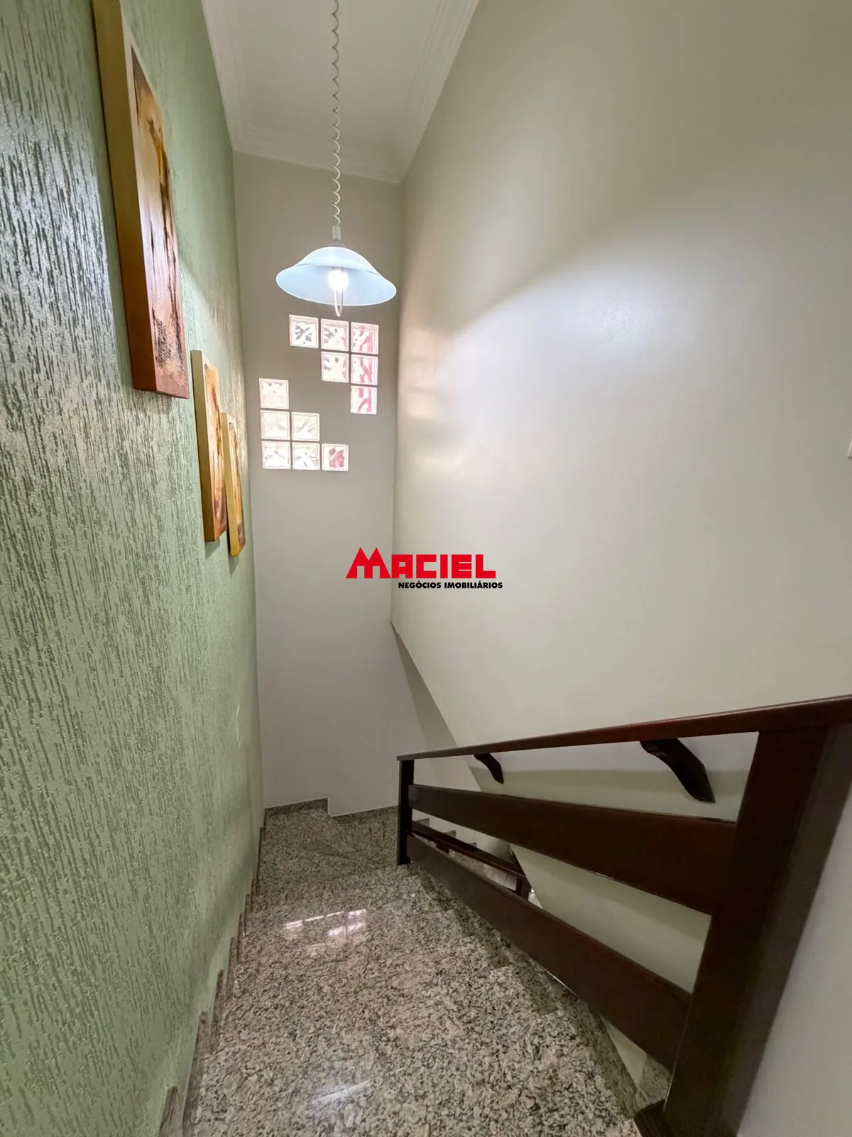 Comprar Casa / Sobrado em S&atilde;o Jos&eacute; dos Campos R$ 680.000,00 - Foto 11