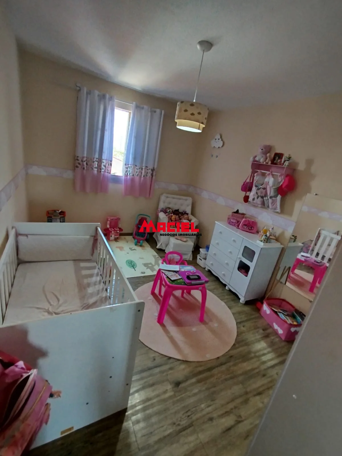 Comprar Apartamento / Padr&atilde;o em S&atilde;o Jos&eacute; dos Campos R$ 350.000,00 - Foto 4