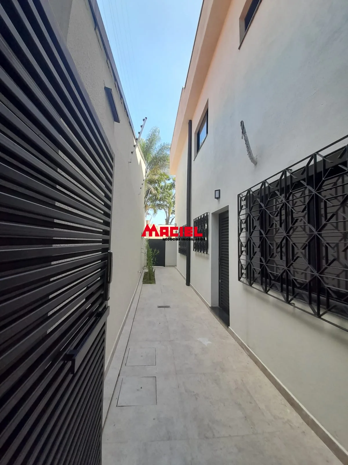 Alugar Casa / Sobrado em S&atilde;o Jos&eacute; dos Campos R$ 7.800,00 - Foto 9