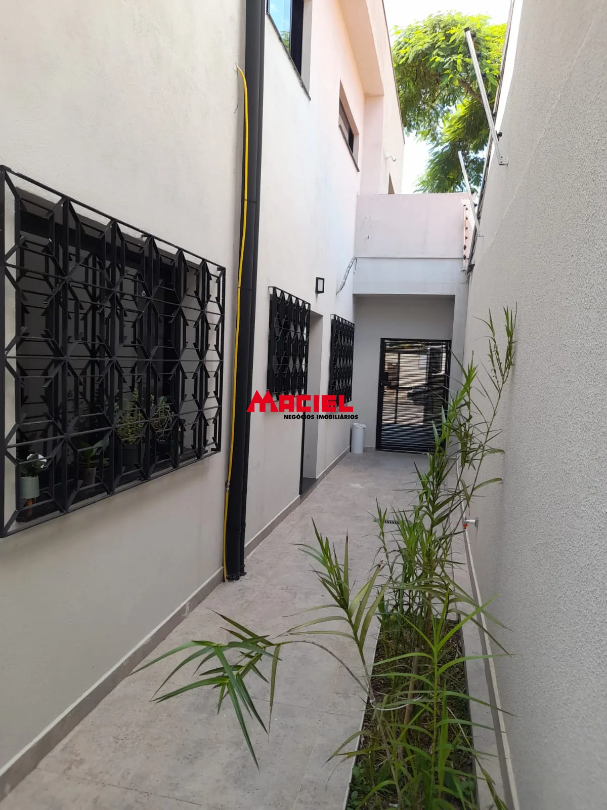 Alugar Casa / Sobrado em S&atilde;o Jos&eacute; dos Campos R$ 7.800,00 - Foto 10
