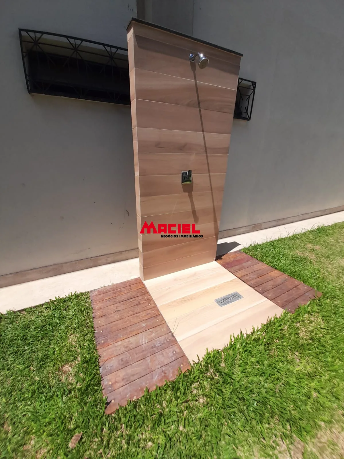 Alugar Casa / Sobrado em S&atilde;o Jos&eacute; dos Campos R$ 7.800,00 - Foto 24