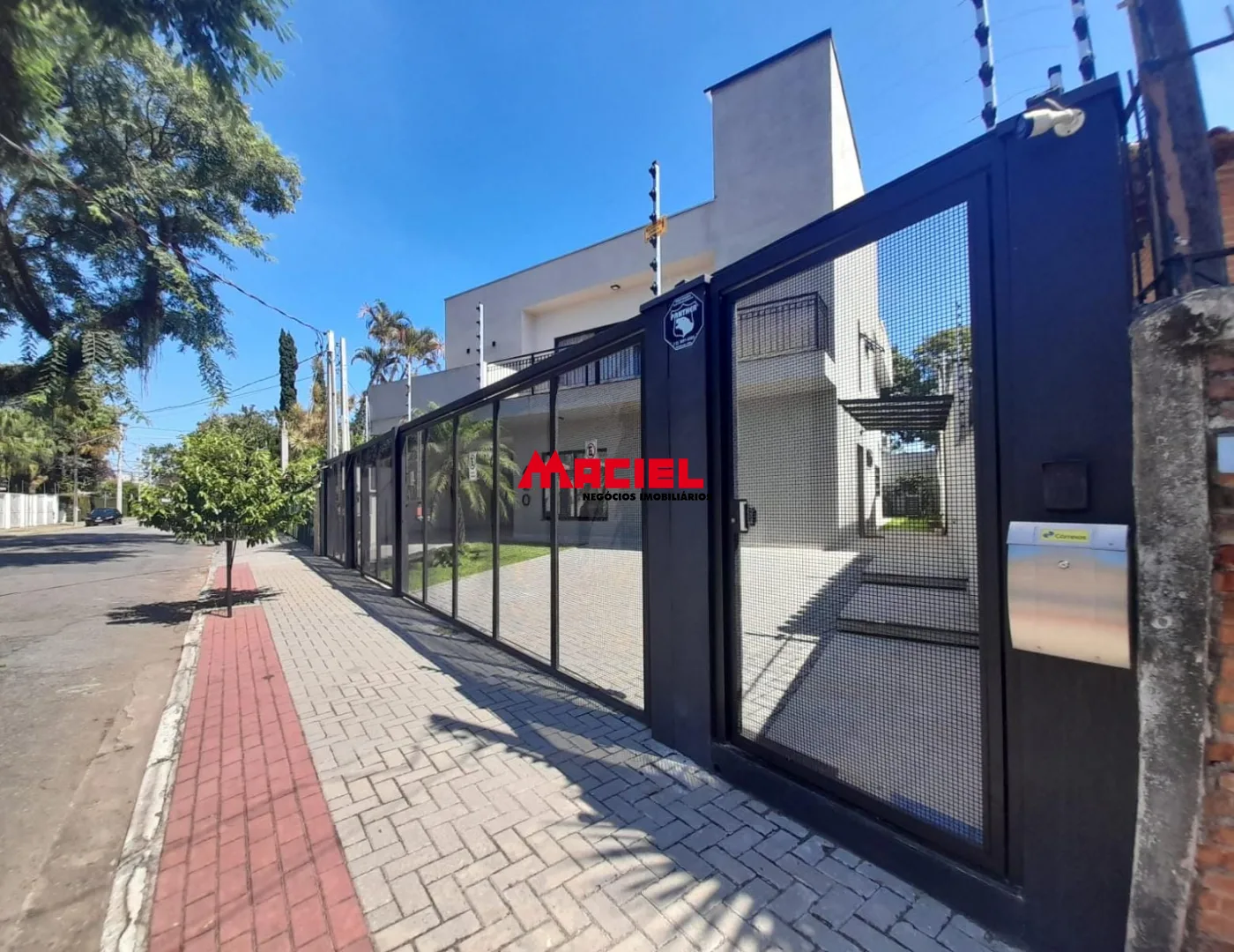 Alugar Casa / Sobrado em S&atilde;o Jos&eacute; dos Campos R$ 7.800,00 - Foto 28
