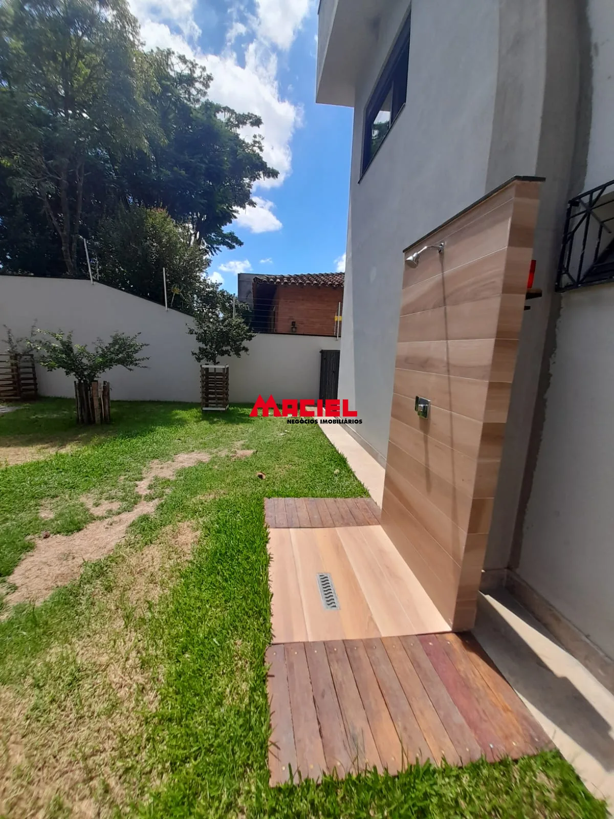 Alugar Casa / Sobrado em S&atilde;o Jos&eacute; dos Campos R$ 7.800,00 - Foto 29