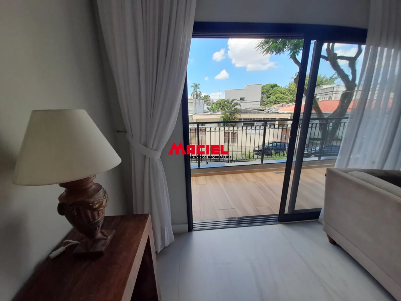 Alugar Casa / Sobrado em S&atilde;o Jos&eacute; dos Campos R$ 7.800,00 - Foto 36