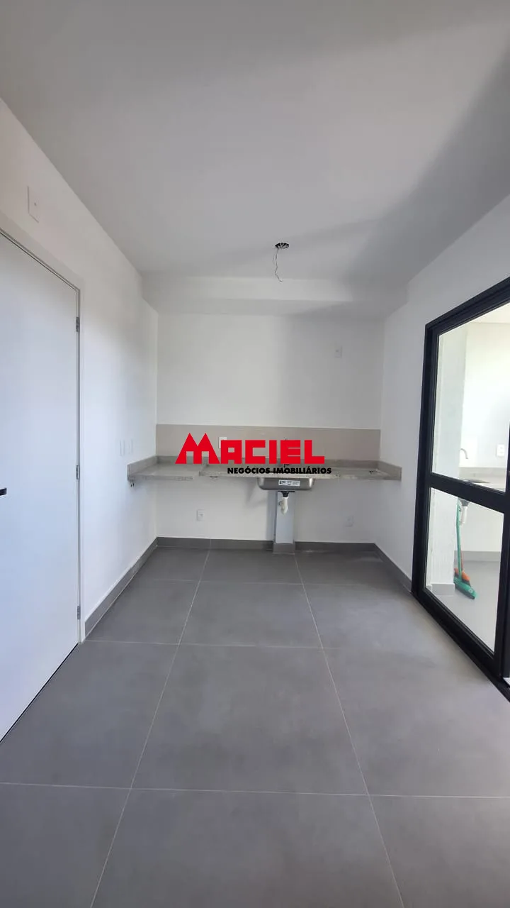 Alugar Apartamento / Padr&atilde;o em S&atilde;o Jos&eacute; dos Campos R$ 3.500,00 - Foto 8