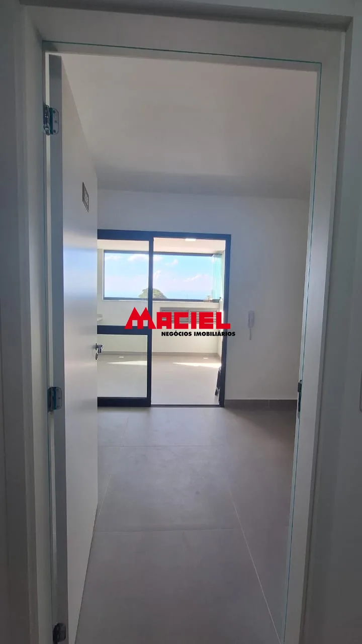 Alugar Apartamento / Padr&atilde;o em S&atilde;o Jos&eacute; dos Campos R$ 3.500,00 - Foto 14