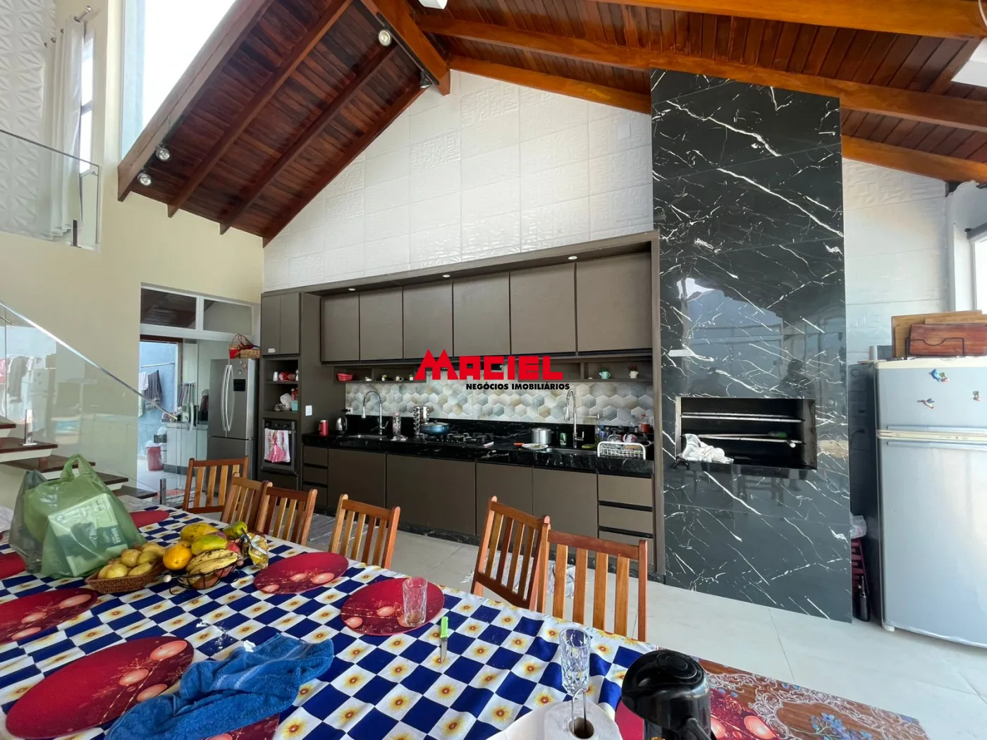 Comprar Casa / Sobrado em Caraguatatuba R$ 1.750.000,00 - Foto 5