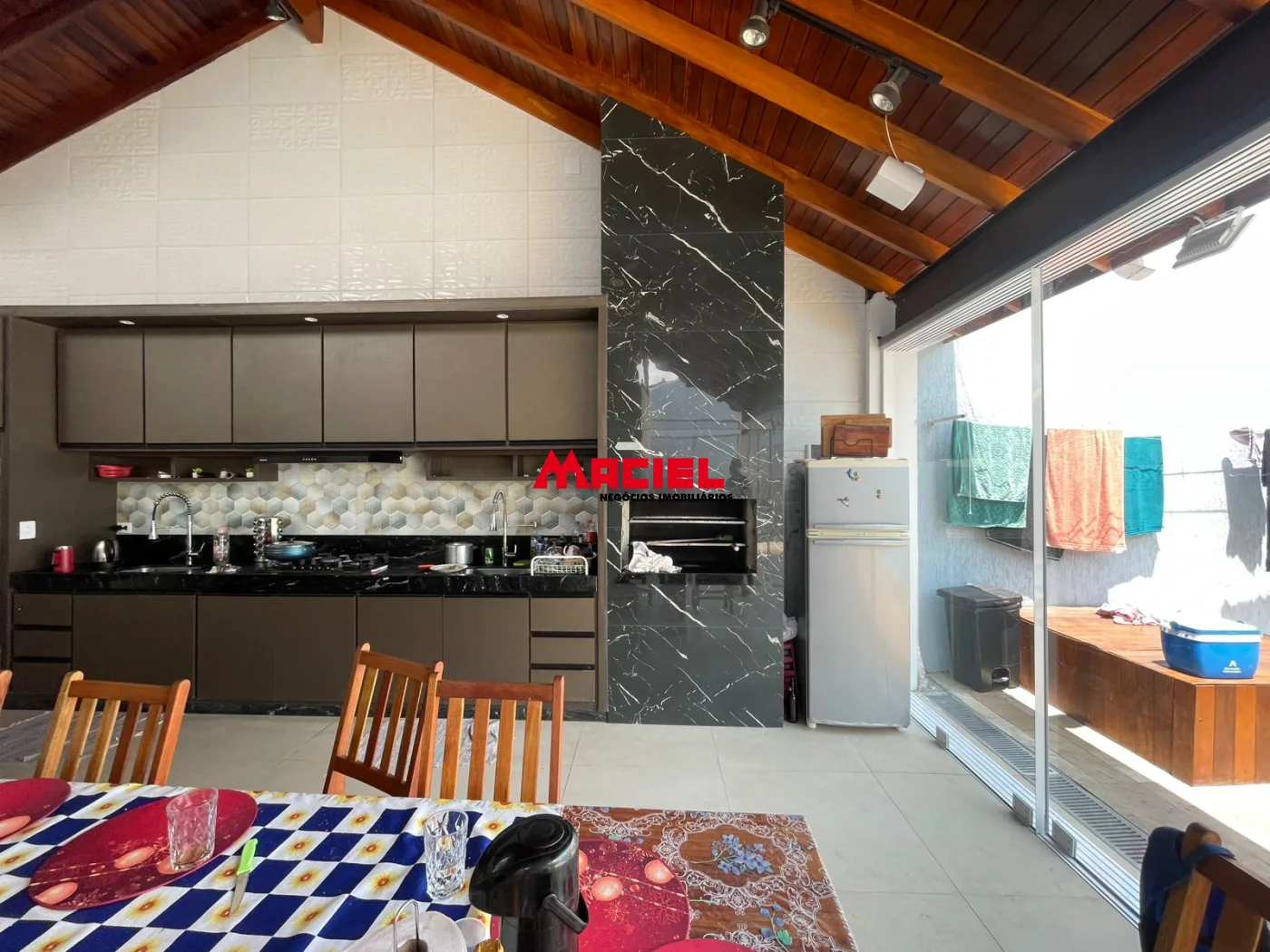 Comprar Casa / Sobrado em Caraguatatuba R$ 1.750.000,00 - Foto 4