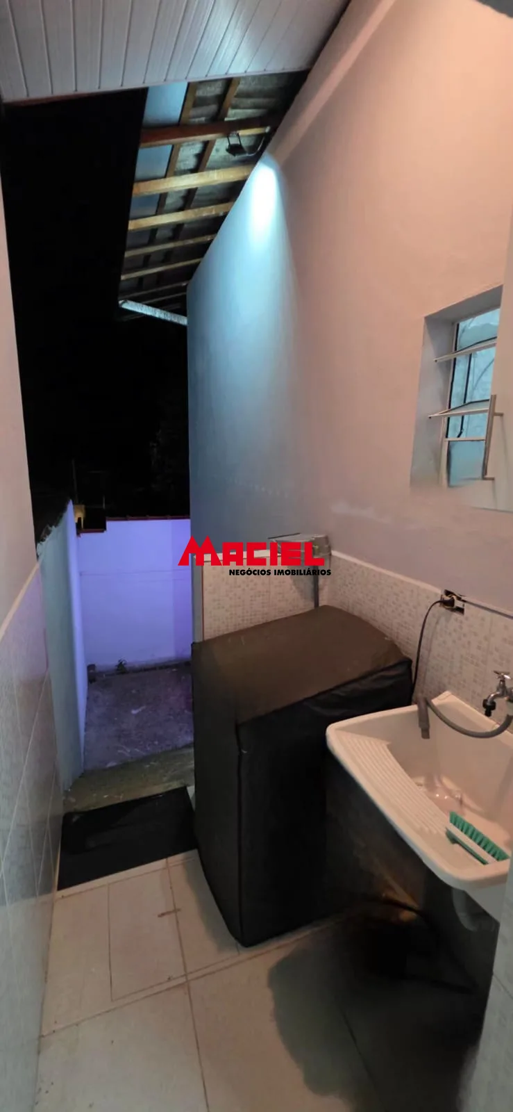 Comprar Casa / Padr&atilde;o em S&atilde;o Jos&eacute; dos Campos R$ 450.000,00 - Foto 7