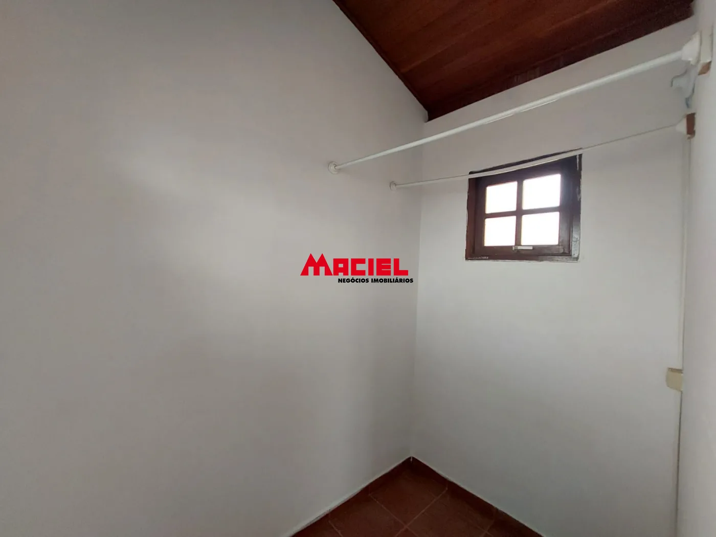 Comprar Casa / Padr&atilde;o em S&atilde;o Jos&eacute; dos Campos R$ 700.000,00 - Foto 9